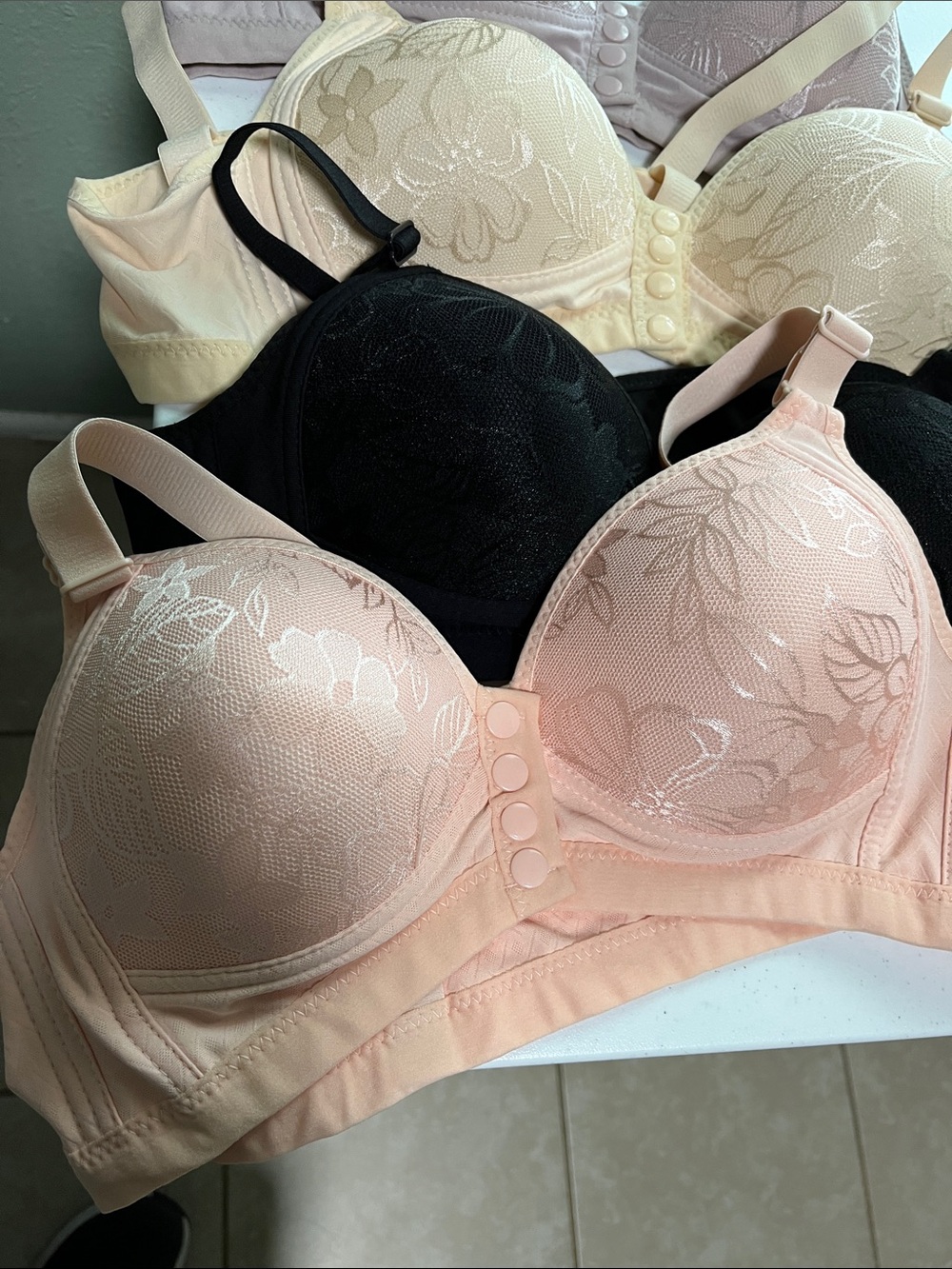 Amazon Women’s Floral Lace Comfort Bra Set - Pink, Cream, Black, Mauve - Picture 3 of 5